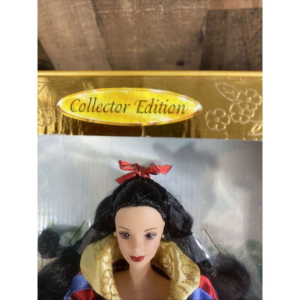 Vintage 1998 Barbie As Snow White Doll Collector Edition New Collector Series - Picture 10 of 15